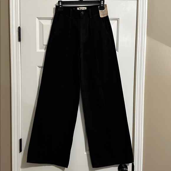 Madewell Superwide-Leg Trouser Jeans in Black Rinse Wash - Picture 7 of 12